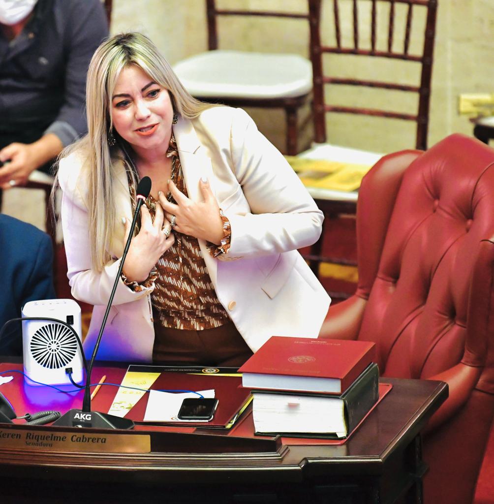 Senadora Keren Riquelme Cabrera