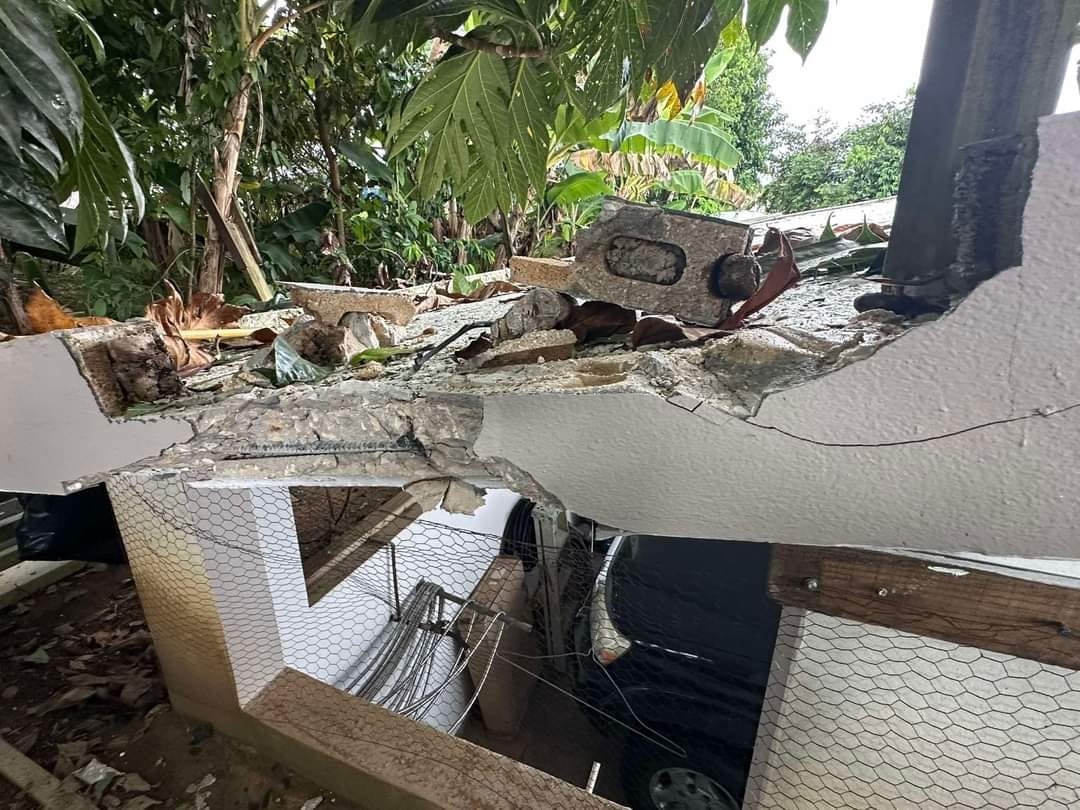 rayo cae sobre residencia morovis